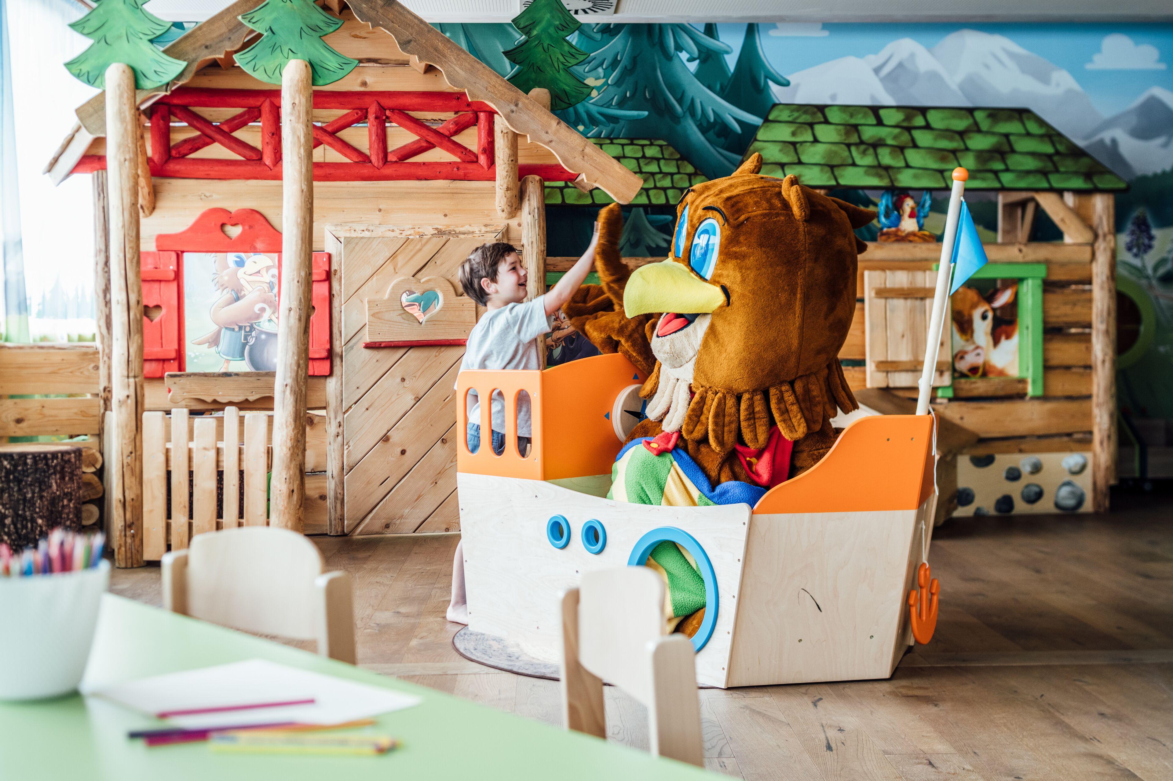 Falkensteiner Family Hotel Sonnenalpe - Toddler-friendly hotel view 3