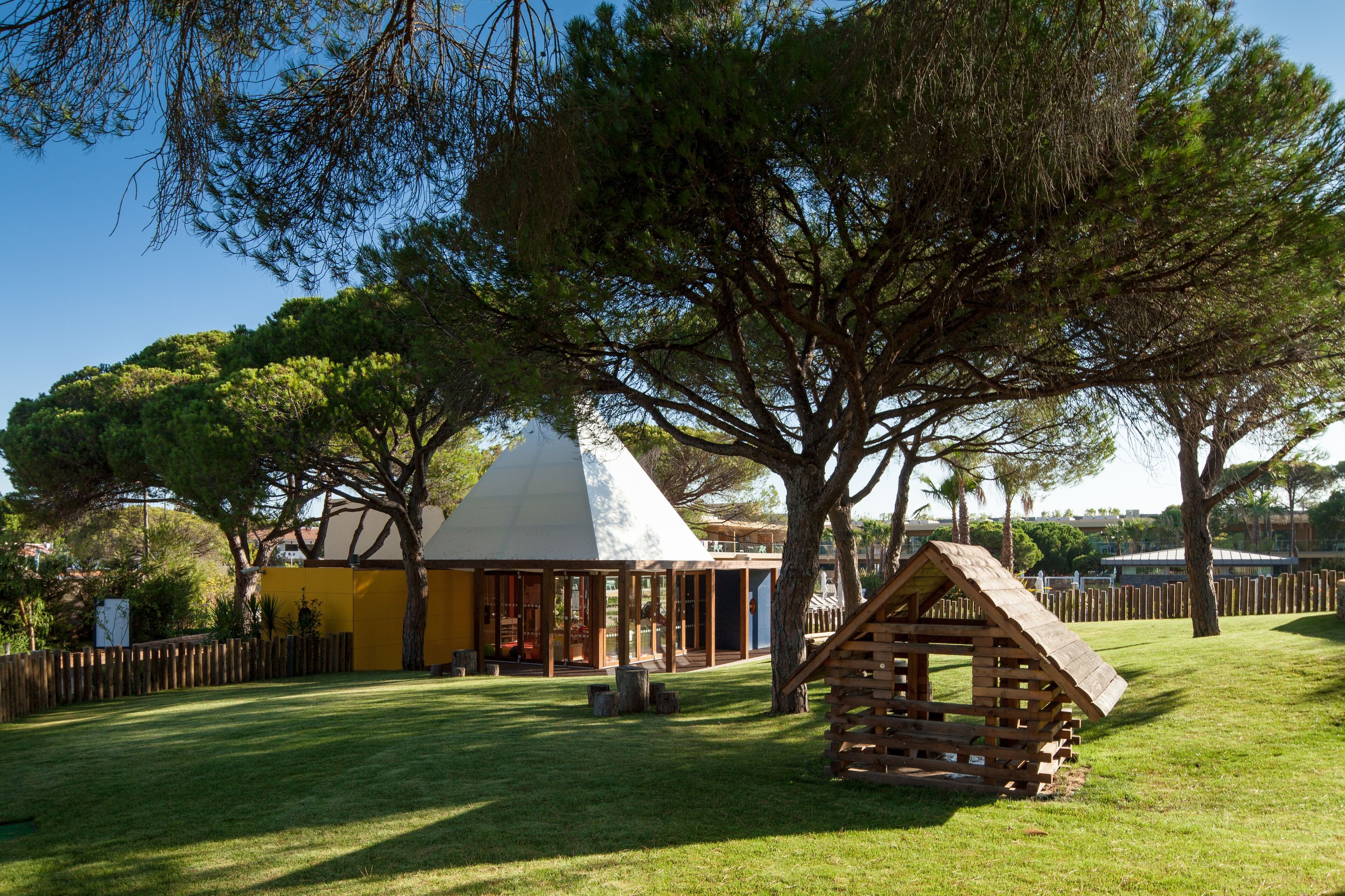 EPIC SANA Algarve Hotel - Toddler-friendly hotel exterior and facilities