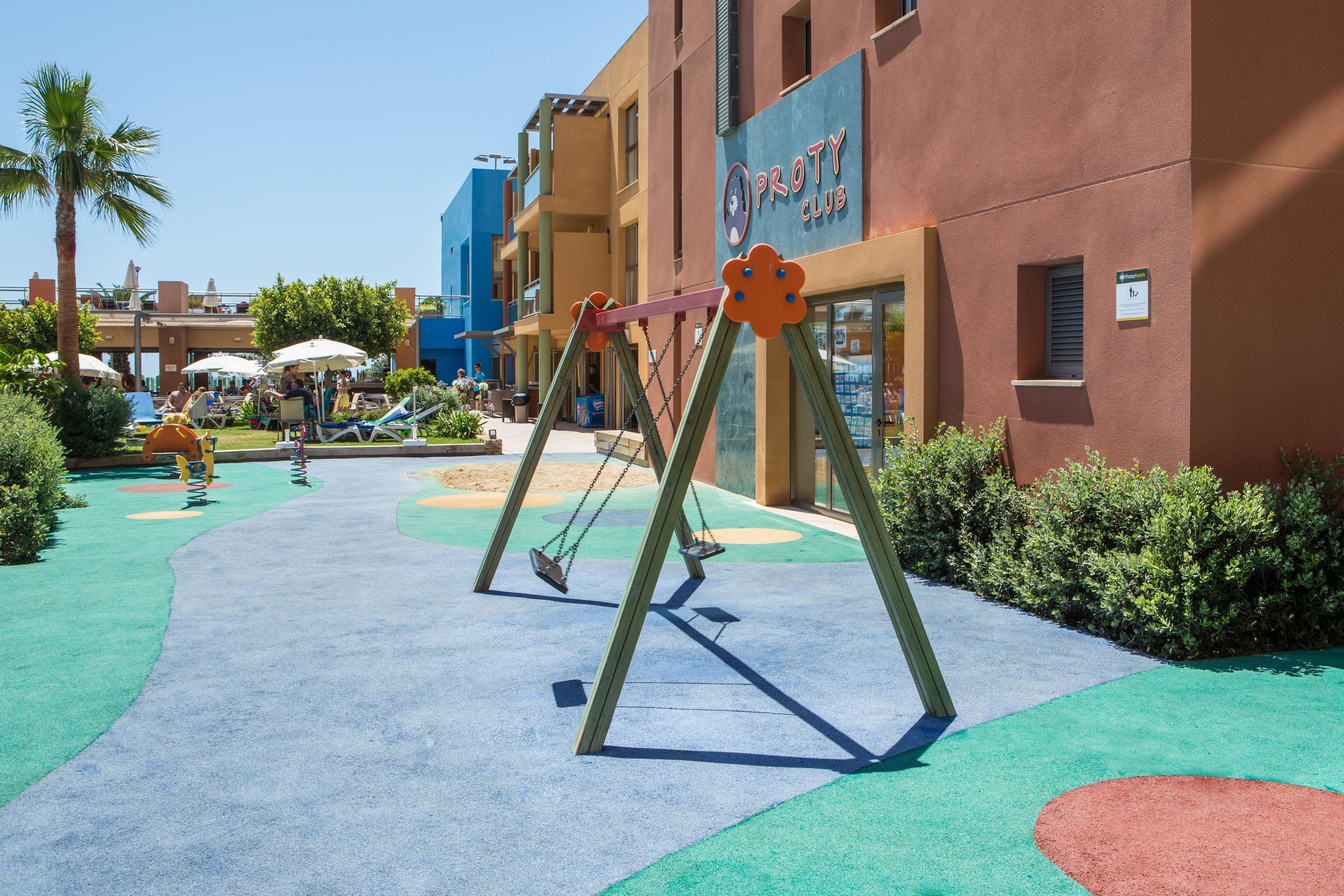 Protur Roquetas Hotel & Spa - Toddler-friendly beach hotel in Roquetas de Mar, Spain